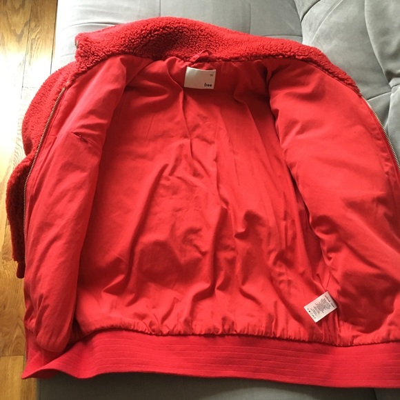 SOLD - Aritzia Teddy Jacket - Picture 5 of 8